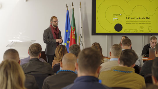 Carris Metropolitana recebe delegação brasileira do SENAT para partilha de conhecimento em mobilidade